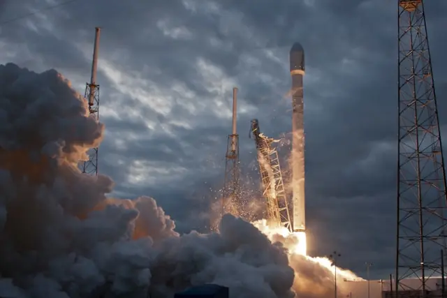 SpaceX wettet sein IPO auf eine KI-Division mit 322 Milliarden Dollar Zielumsatz SpaceX wettet sein IPO auf eine KI-Division mit 322 Milliarden Dollar Zielumsatz